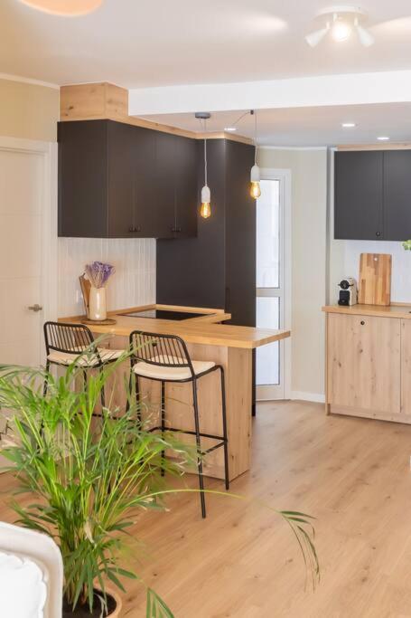 Downtown Flat With 46 Sqm Private Rooftop Terrace Malaga Bagian luar foto